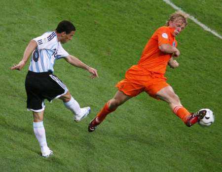 2010世界杯德国vs阿根廷（2010世界杯德国vs阿根廷集锦央视）