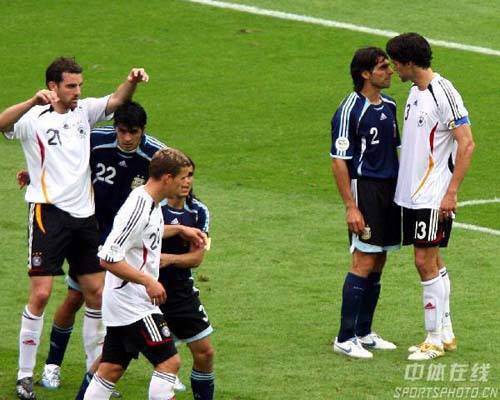 2010世界杯德国vs阿根廷（2014世界杯决赛德国vs阿根廷）